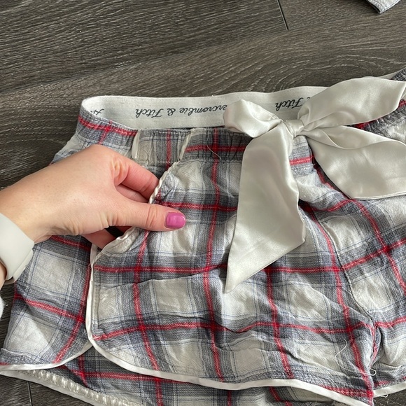 Matching pj set - Picture 3 of 5